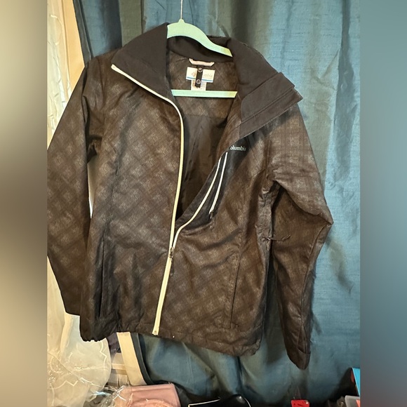 Columbia Jackets & Blazers - Columbia Black/Gray Patterned Lightweight Jacket size Medium